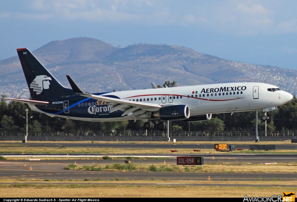 N342AM - Boeing 737-8Z9 - Aeromexico