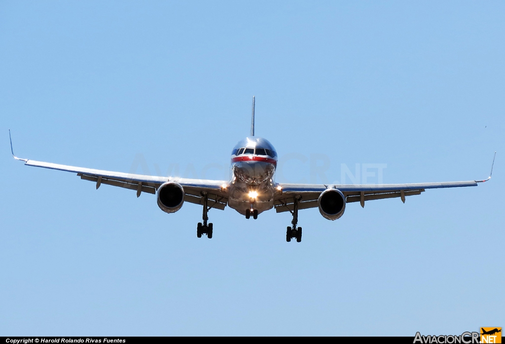 N675AN - Boeing 757-223 - American Airlines