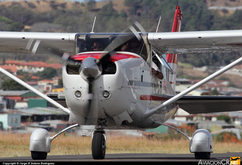 TI-AGM - Cessna U206F Stationair II - Aerobell