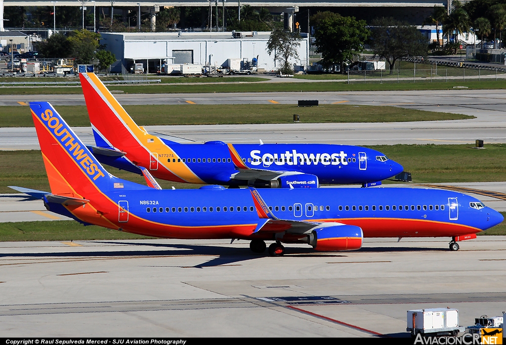 N8632A - Boeing 737-8H4 - Southwest Airlines