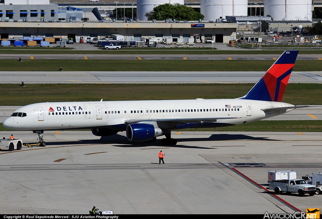 N6712B - Boeing 757-232 - Delta Airlines