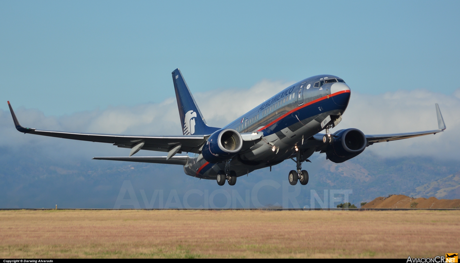N851AM - Boeing 737-752 - Aeromexico