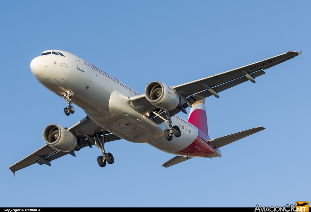 EC-ILR - Airbus A320-214 - Iberia