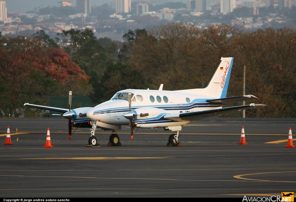 D-IFMI - Beech C90A King Air - Privado