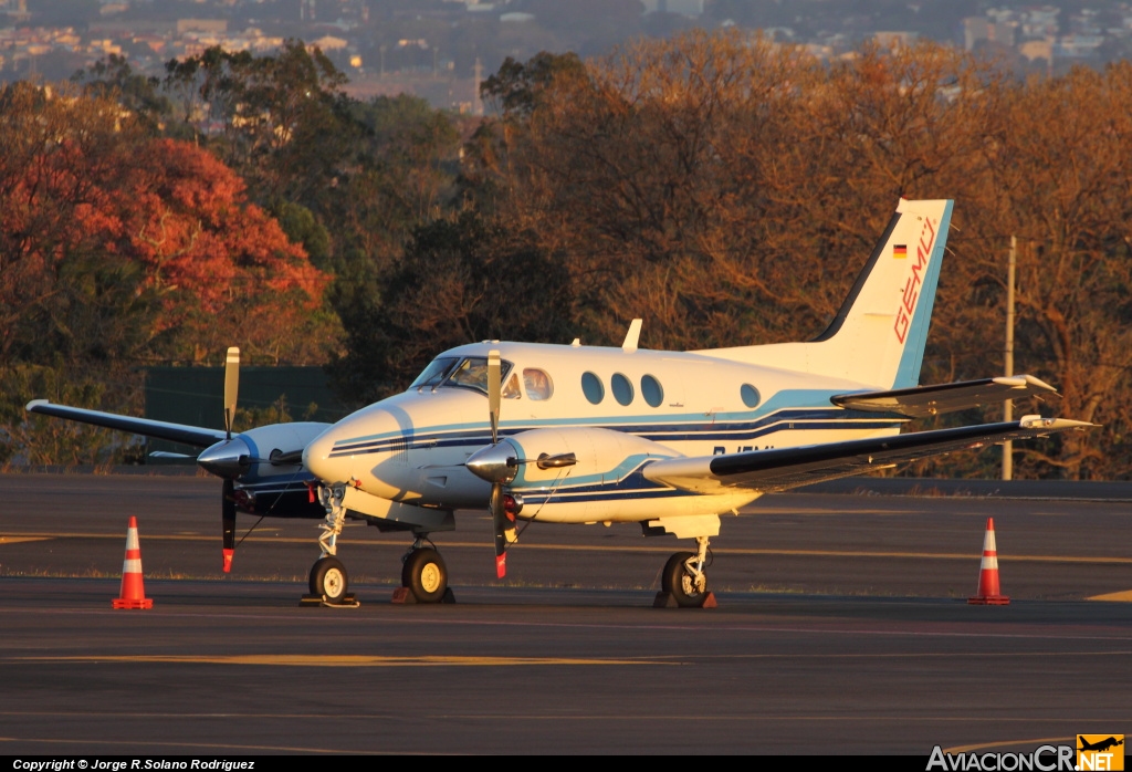 D-IFMI - Beechcraft C90A King Air - Privado