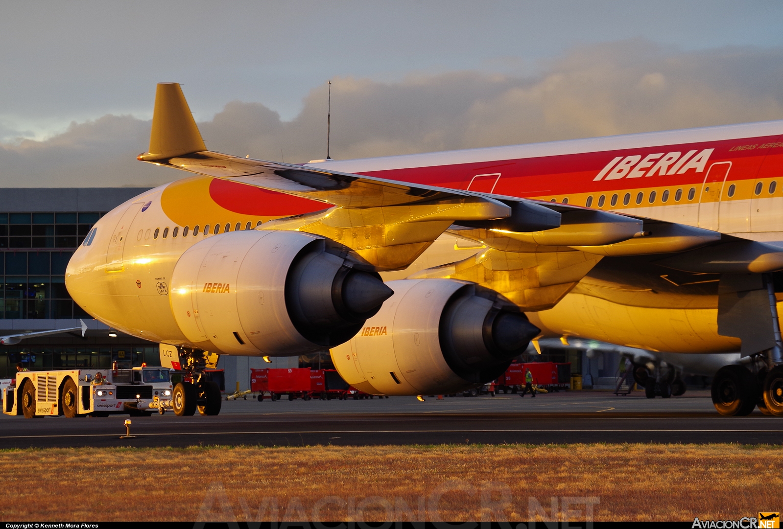 EC-LCZ - Airbus A340-642 - Iberia