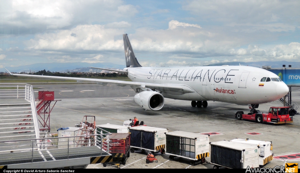 N280AV - Airbus A330-243 - Avianca Colombia