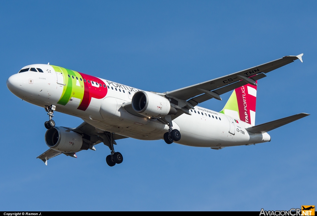 CS-TNN - Airbus A320-214 - TAP