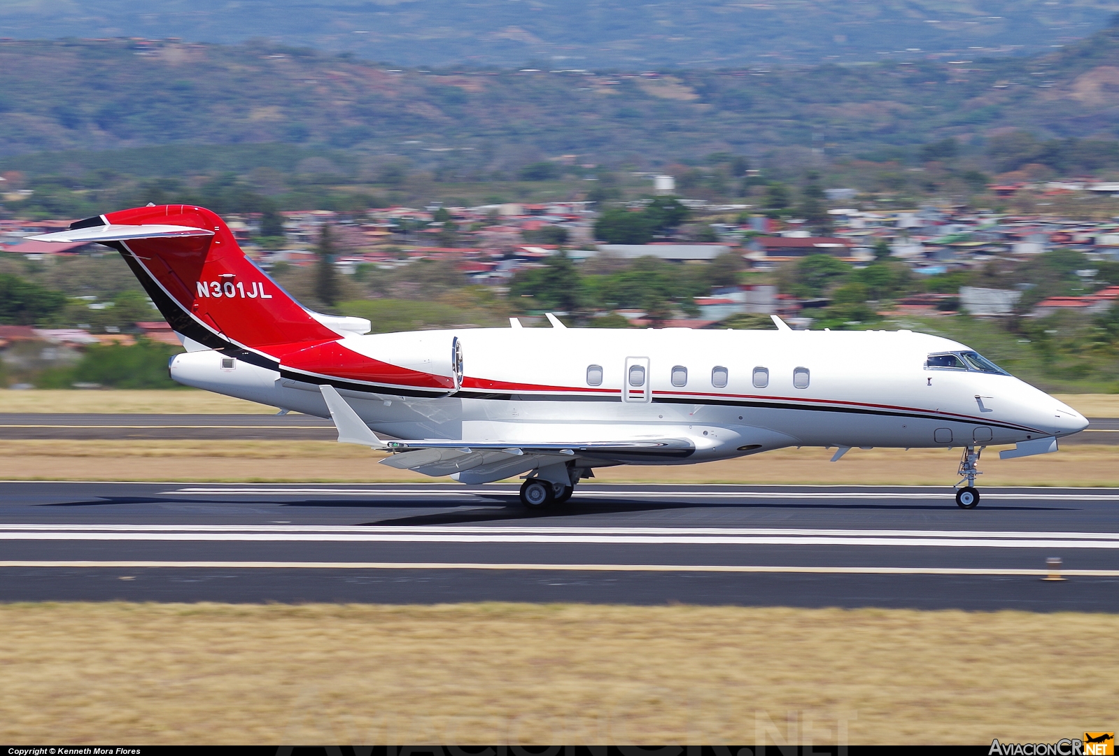 N301JL - Bombardier BD-100-1A10 Challenger 300 - Privado