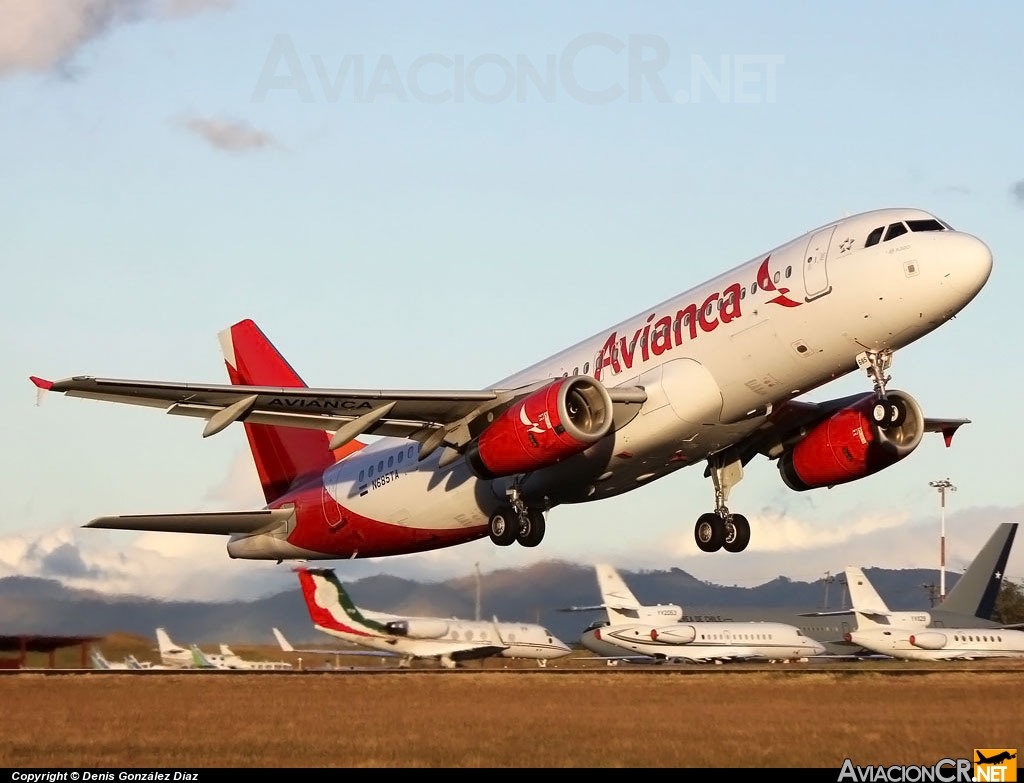 N685TA - Airbus A320-233 - Avianca