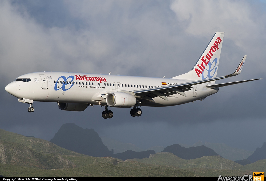 EC-LYR - Boeing 737-85P - Air Europa