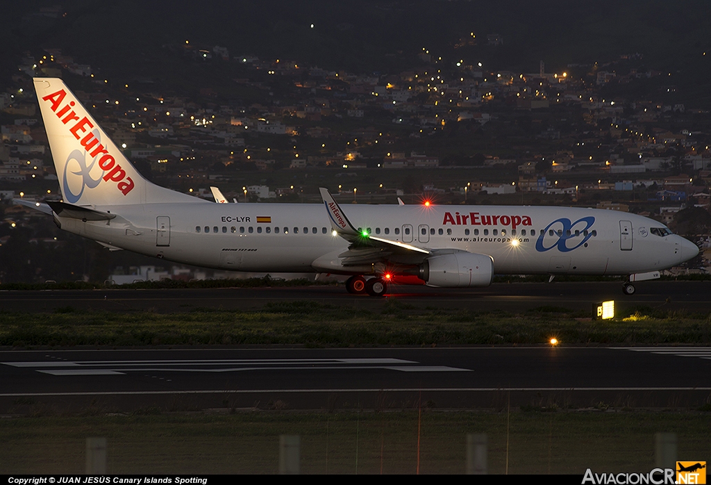 EC-LYR - Boeing 737-85P - Air Europa