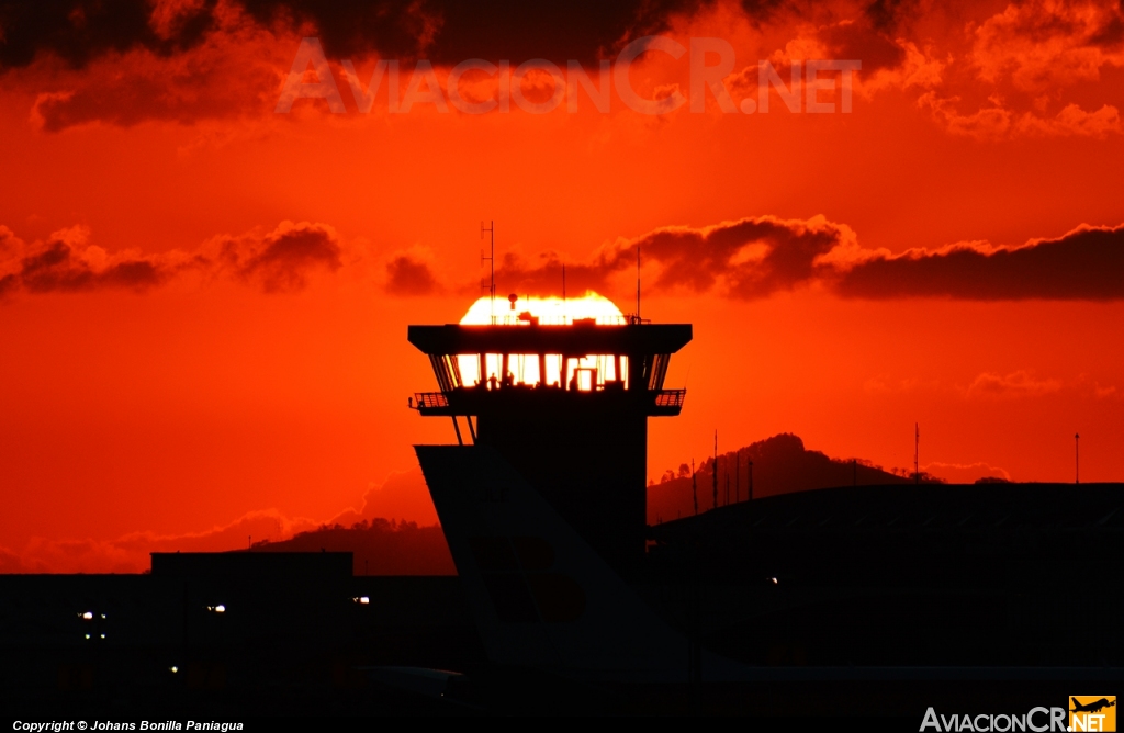 MROC - Aeropuerto - Rampa