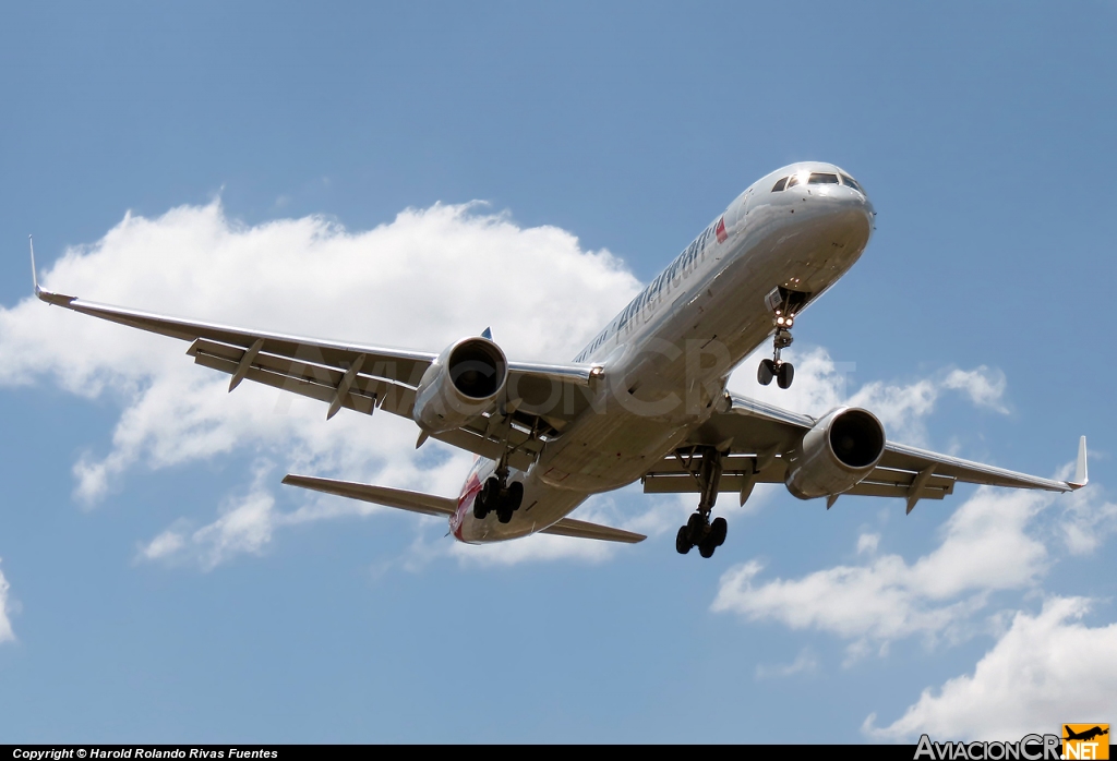 N186AN - Boeing 757-223 - American Airlines