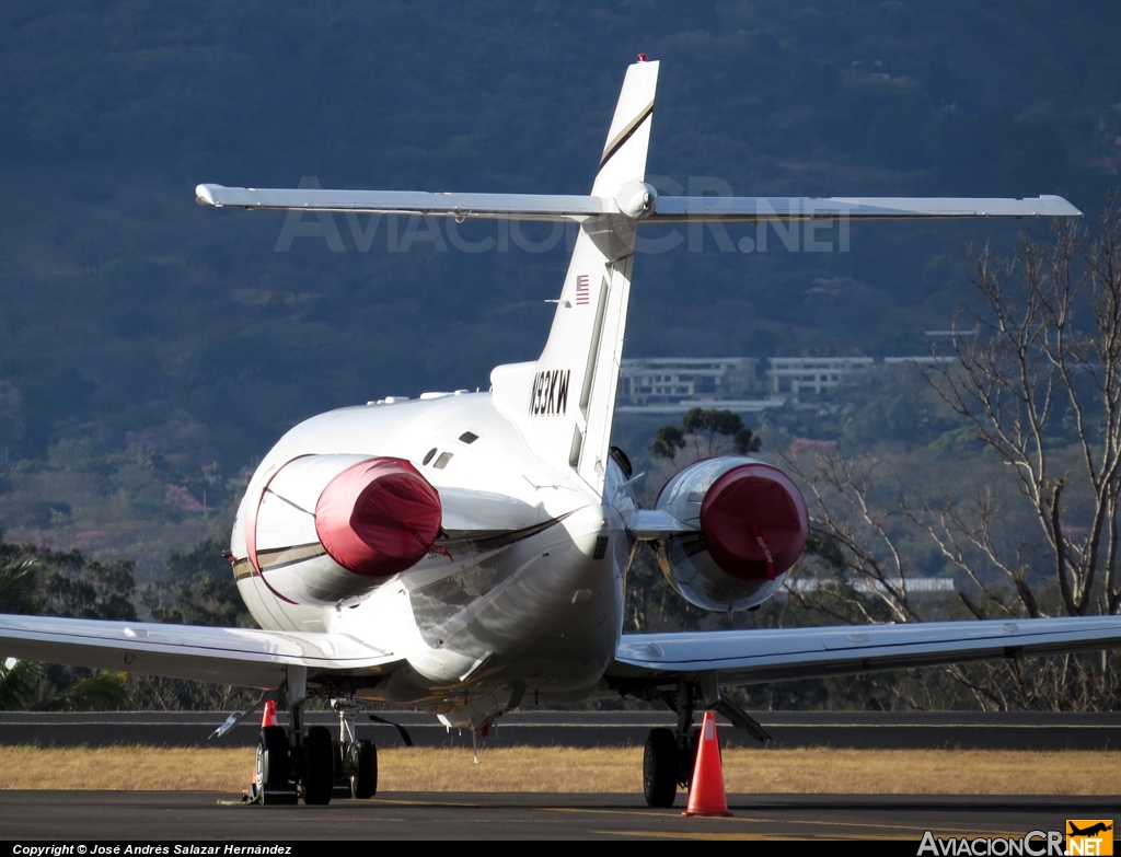 N93KW - Hawker Beechcraft 750	 - Privado