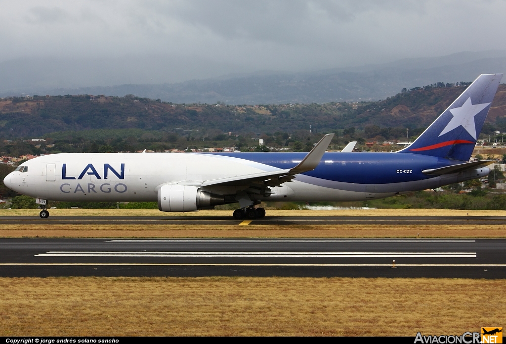 CC-CZZ - Boeing 767-316F(ER) - LAN Cargo