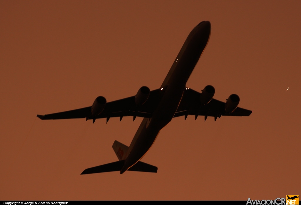 EC-JLE - Airbus A340-642 - Iberia