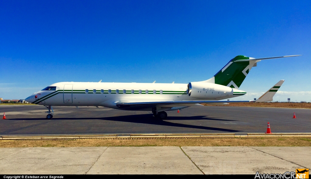 M-FINE - Bombardier BD-700-1A11 Global 5000 - Desconocida 