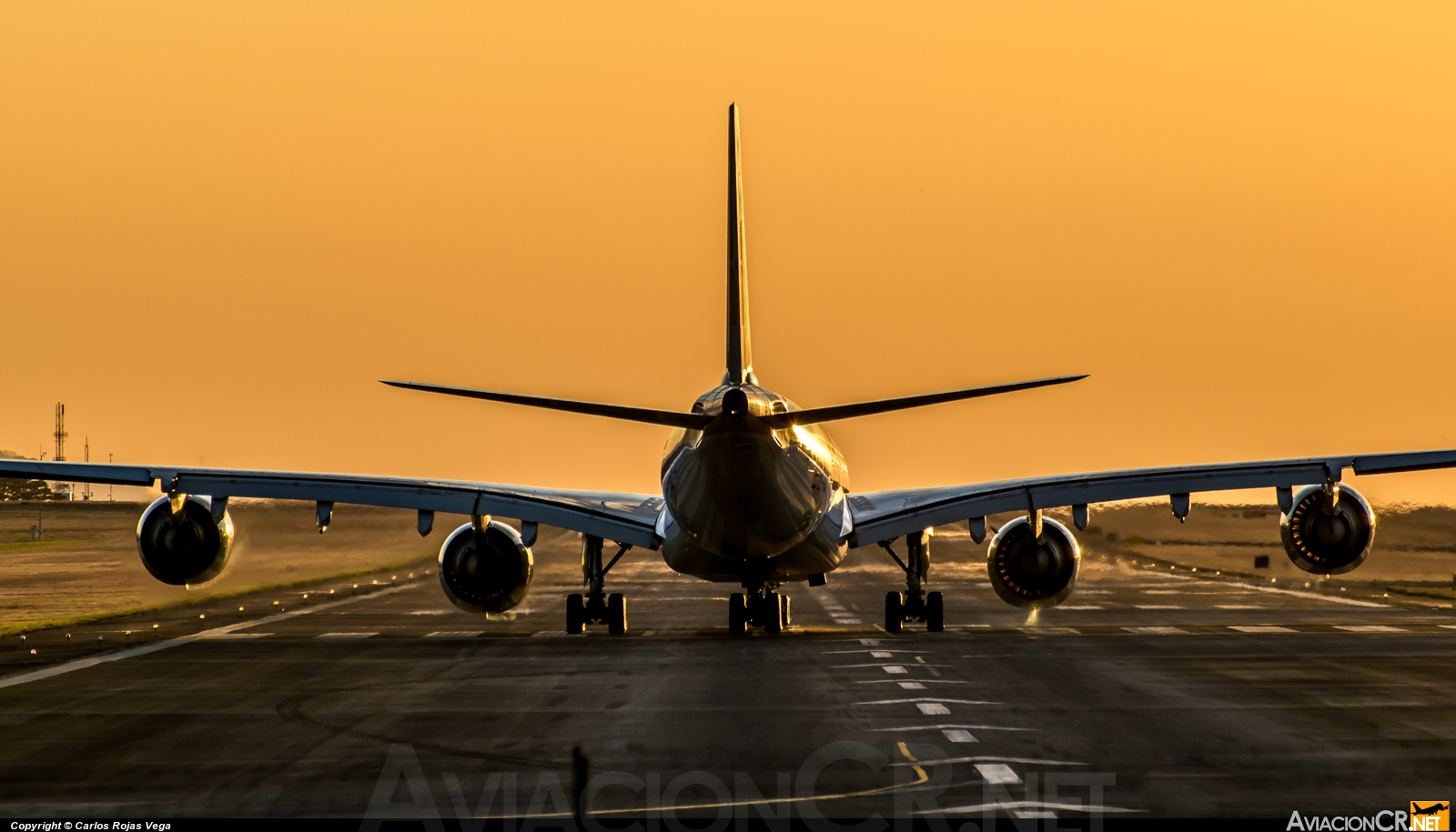 EC-JNQ - Airbus A340-642 - Iberia