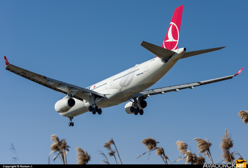 TC-JNM - Airbus	A330-343X - Turkish Airlines