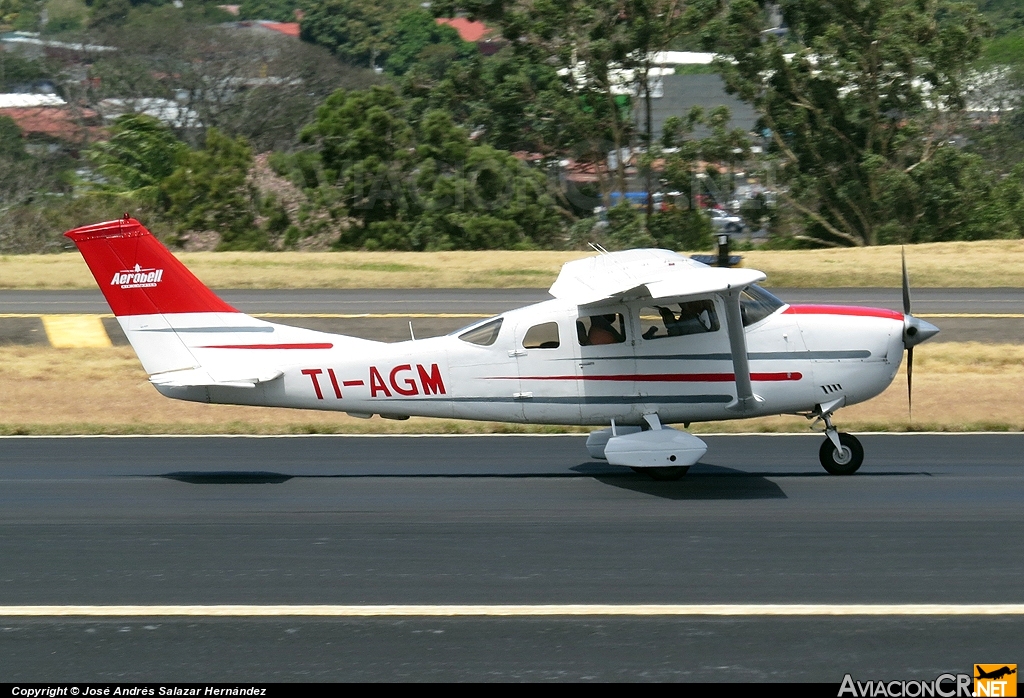 TI-AGM - Cessna U206F Stationair II - Aerobell