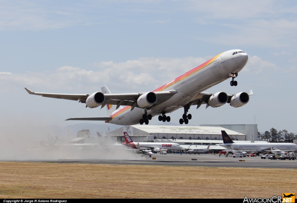 EC-JLE - Airbus A340-642 - Iberia