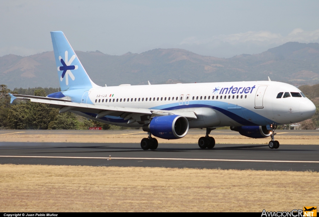 XA-IJA - Airbus A320-214 - Interjet