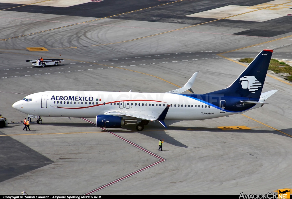 XA-AMN - Boeing 737-852(WL) - Aeromexico