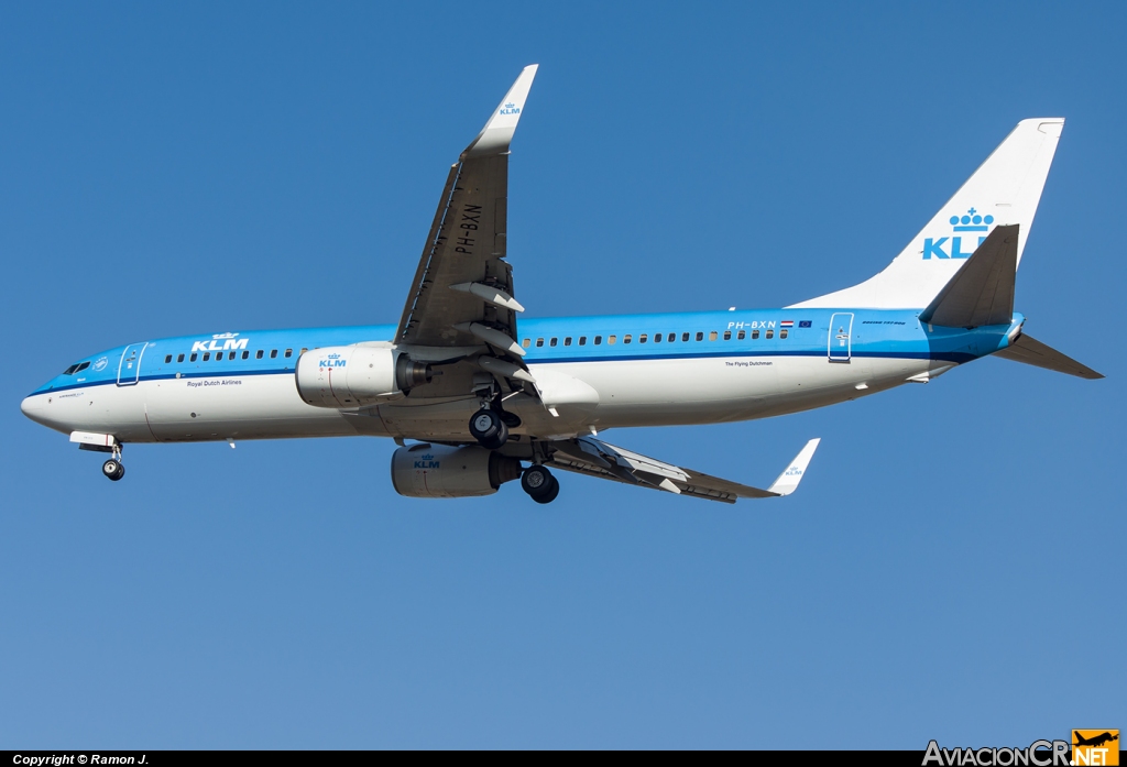 PH-BXN - Boeing 737-8K2 - KLM - Royal Dutch Airlines