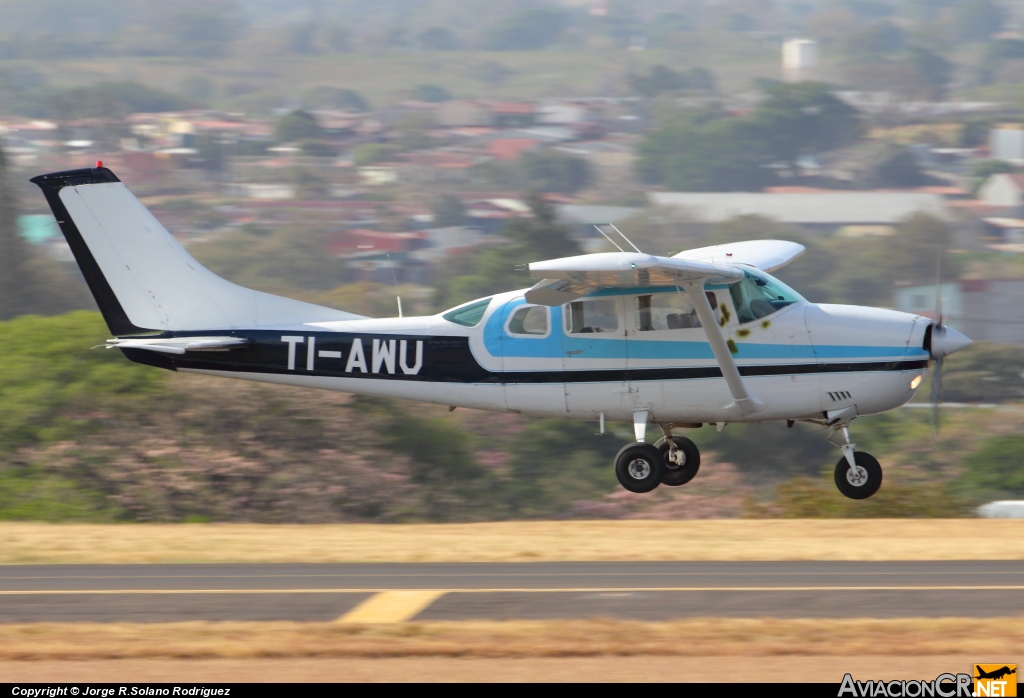 TI-AWU - Cessna U206F Stationair - Privado