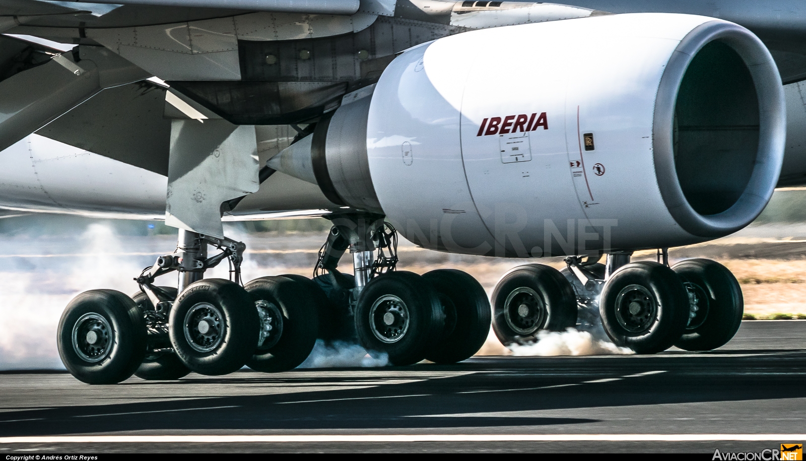 EC-IQR - Airbus A340-642 - Iberia