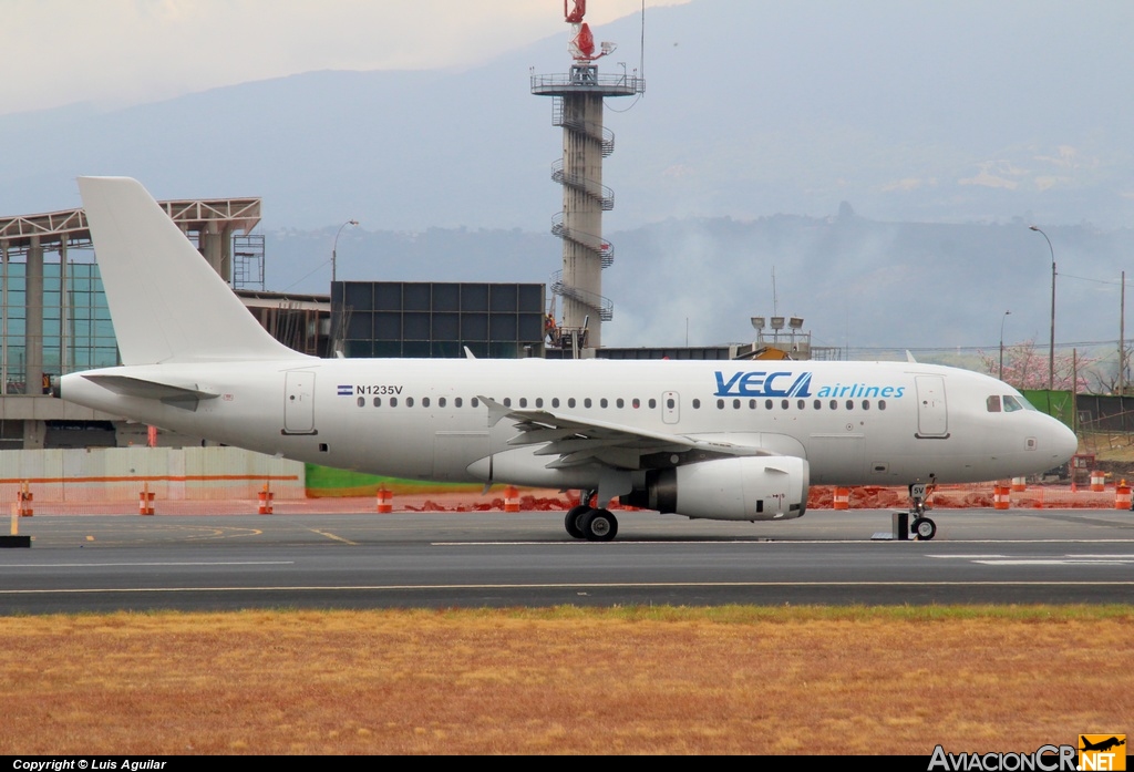 N1235V - Airbus A319-132 - VECA