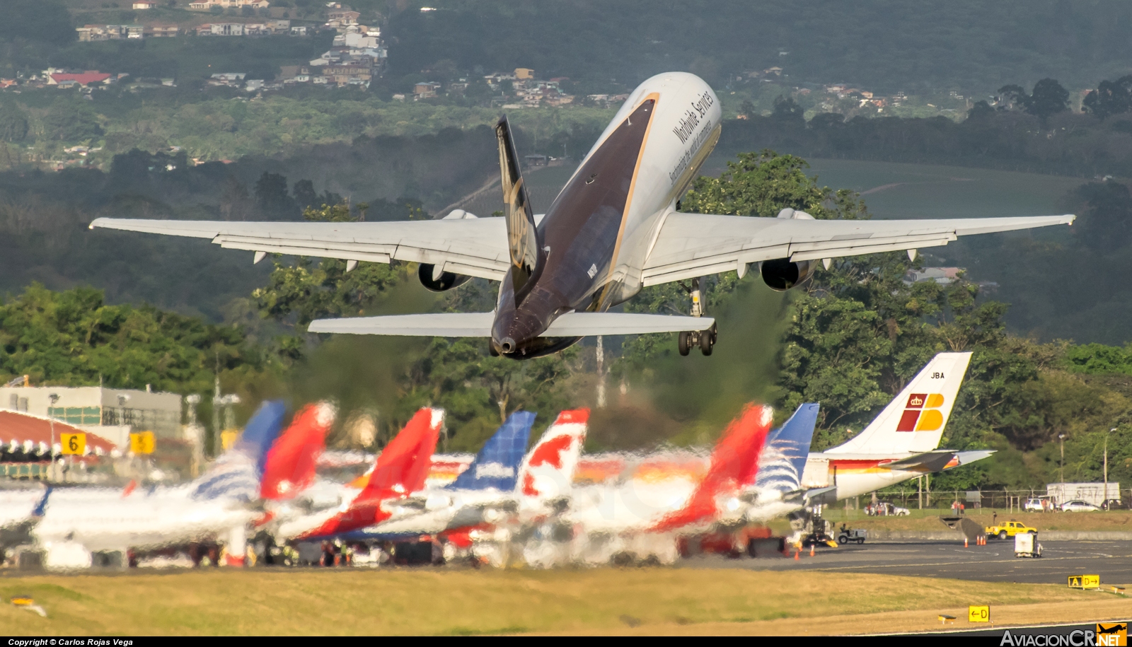 N461UP - Boeing 757-24APF - UPS - United Parcel Service