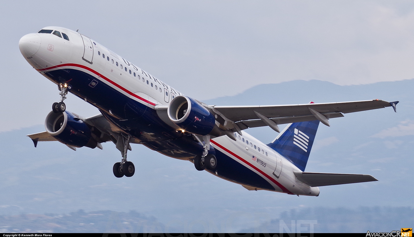 N119US - Airbus A320-214 - US Airways