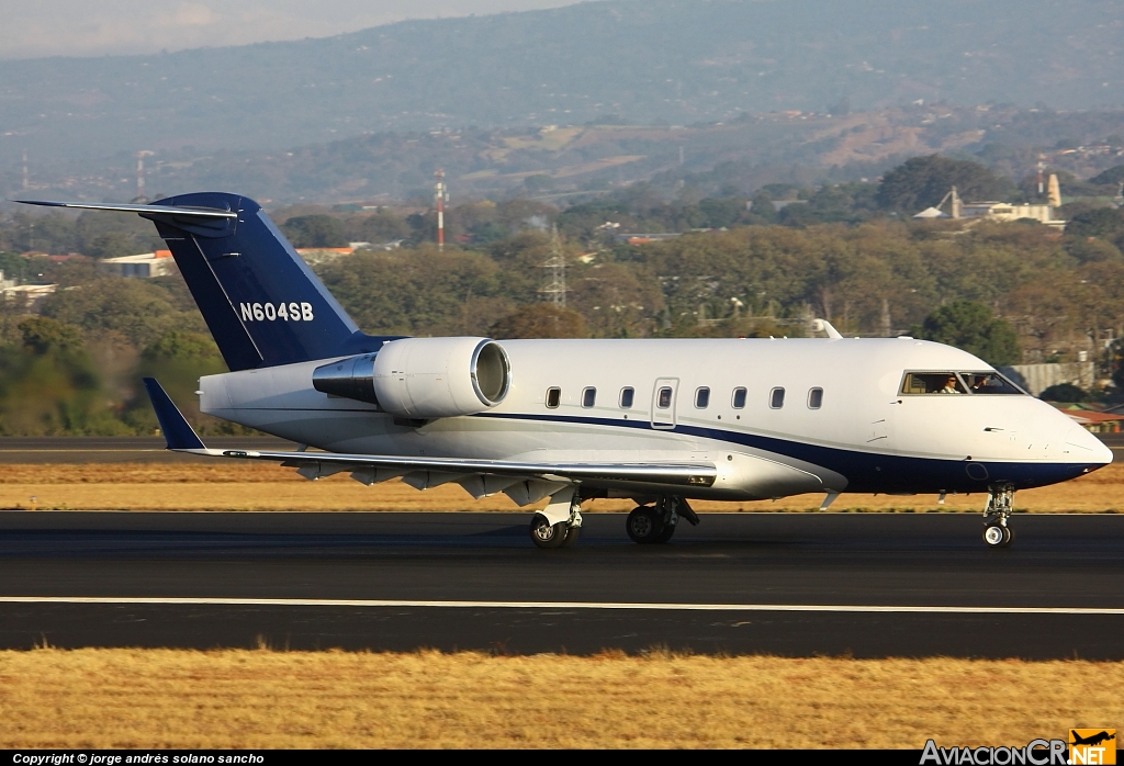N604SB - Bombardier Challenger 604 (CL-600-2B16) - Privado