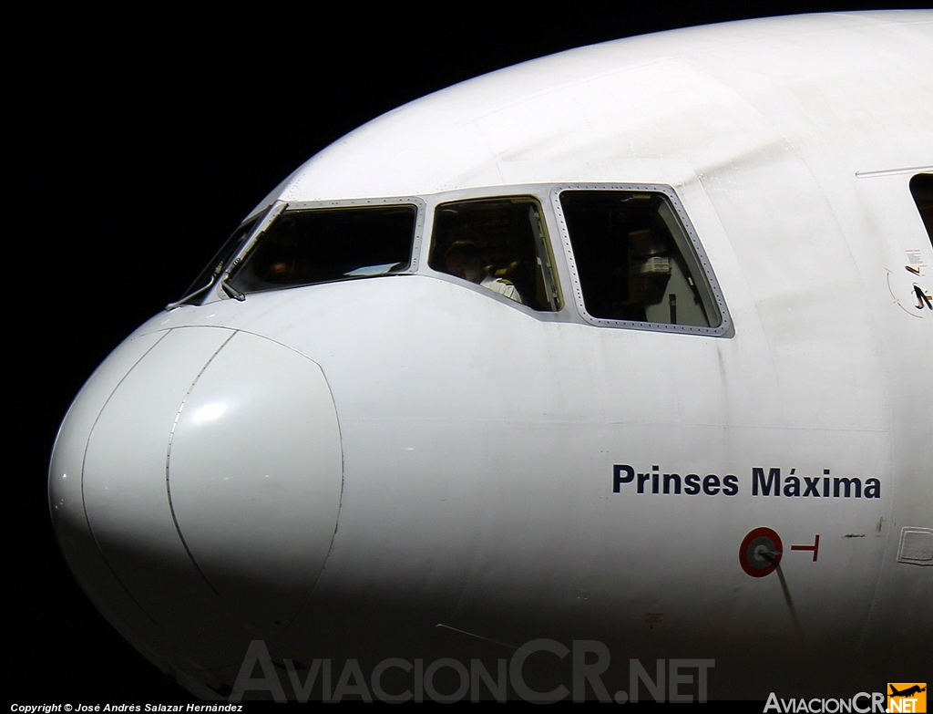 PH-MCU - McDonnell Douglas MD-11(F) - Martinair Cargo