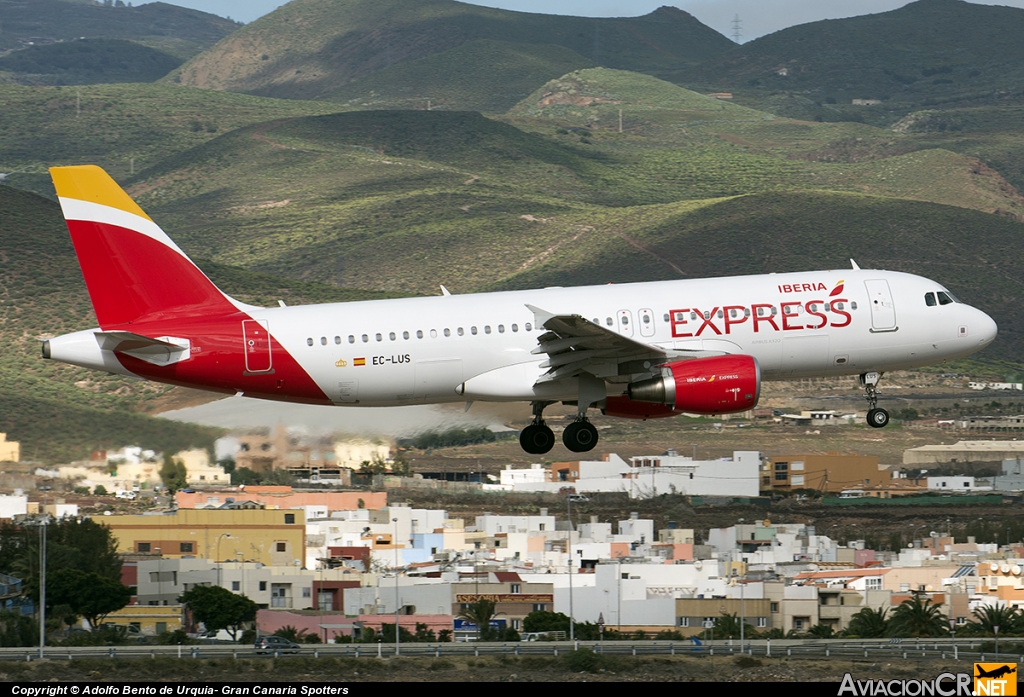 EC-LUS - Airbus A320-216 - Iberia Express