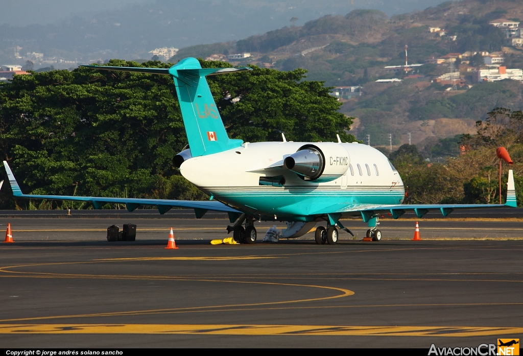 C-FKMC - Bombardier 605 Challenger - Privado