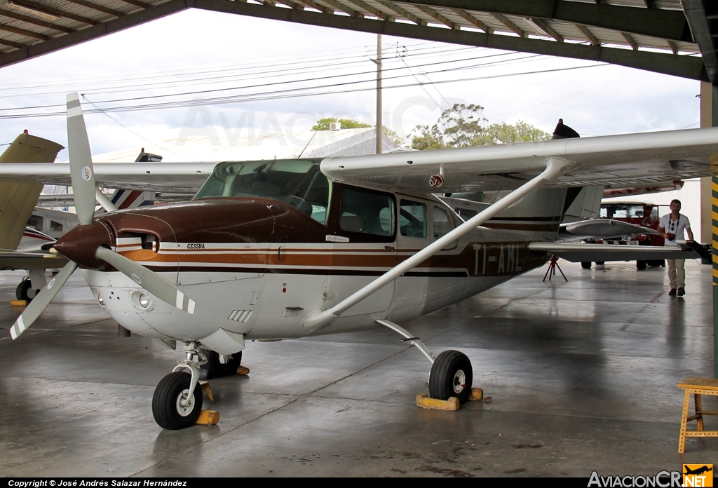 TI-AML - Cessna 206 - TACSA