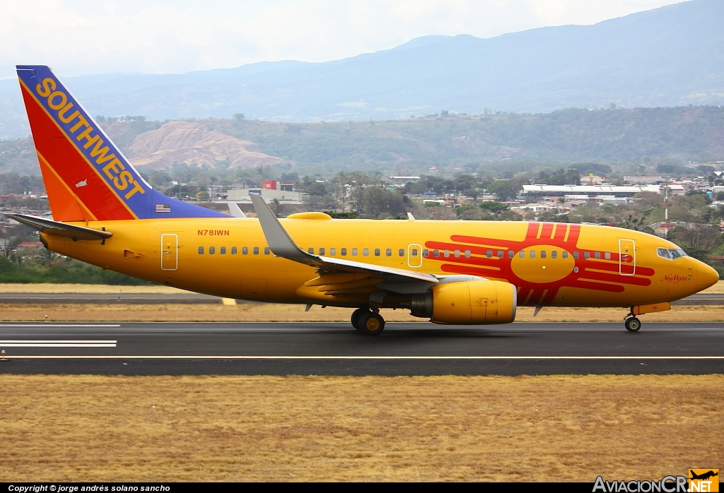 N781WN - Boeing 737-7H4 - Southwest Airlines