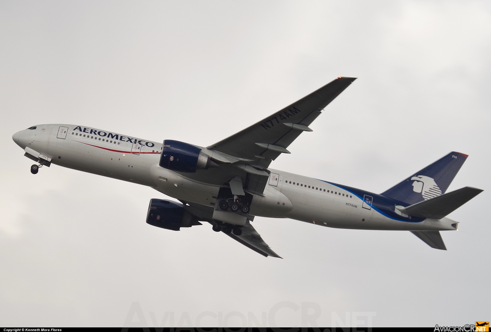 N774AM - Boeing 777-2Q8ER - Aeromexico