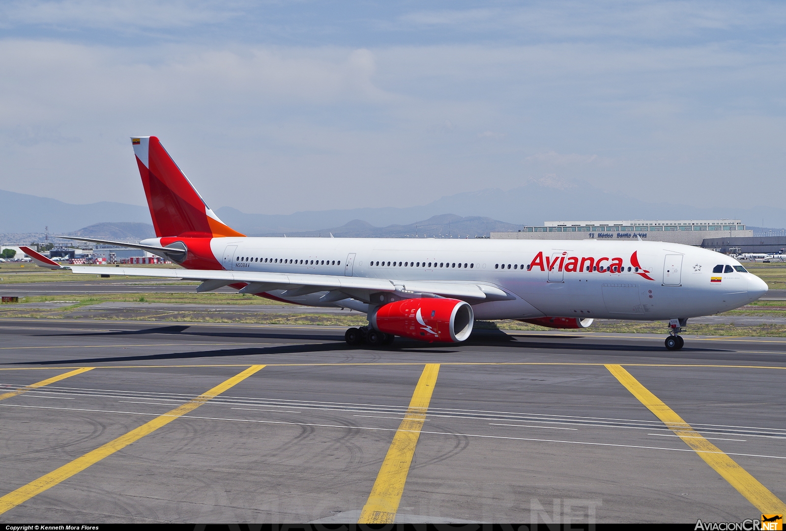 N508AV - Airbus A330-243 - Avianca