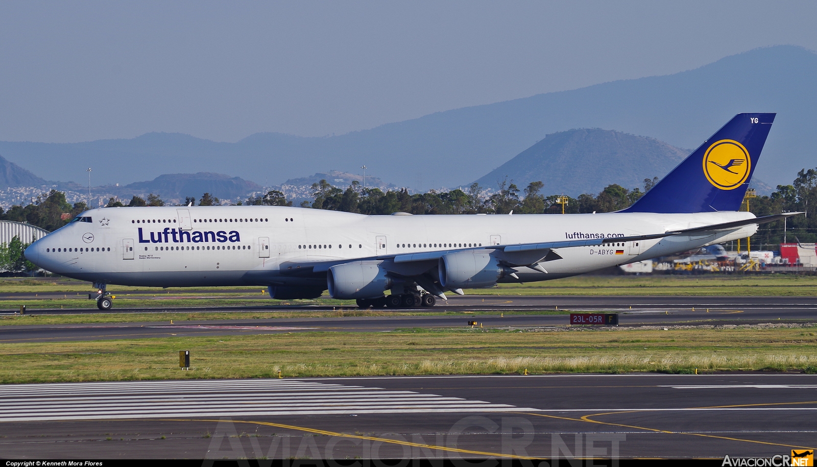 D-ABYG - Boeing 747-830 - Lufthansa