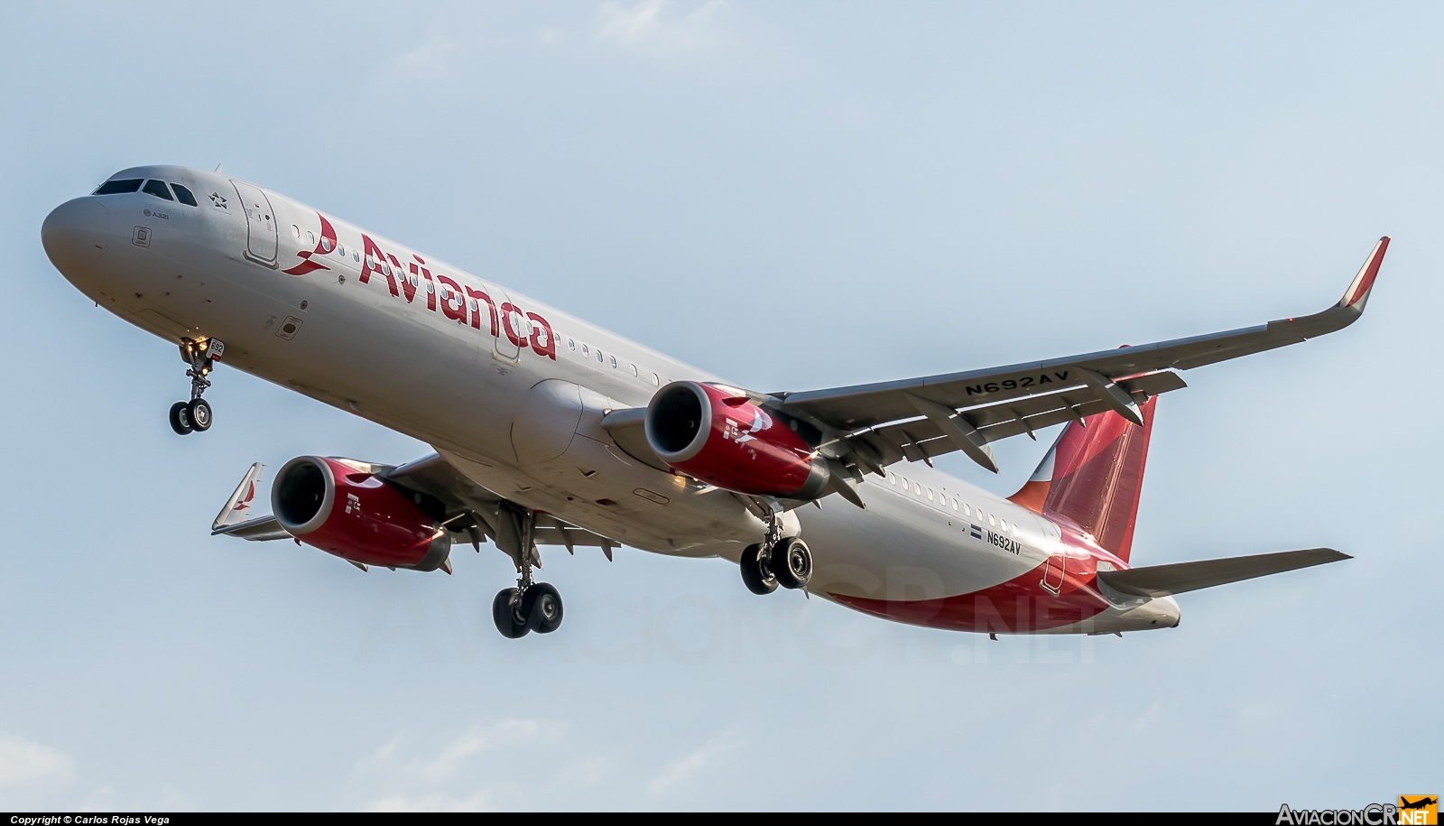 N692AV - Airbus A321-231 - Avianca