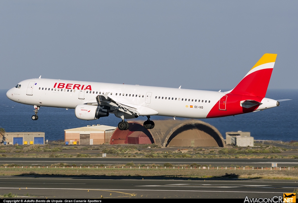 EC-IXD - Airbus A321-211 - Iberia