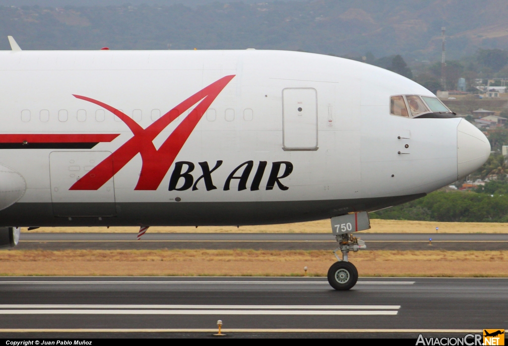 N750AX - Boeing 767-232/SF - ABX Air