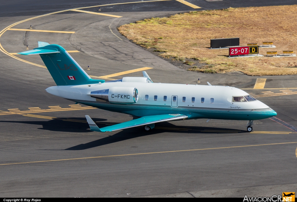 C-FKMC - Bombardier 605 Challenger - Privado