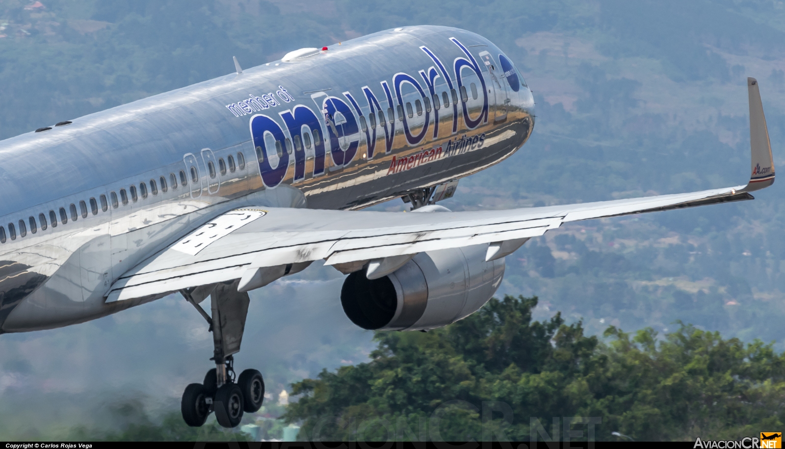 N174AA - Boeing 757-223 - American Airlines