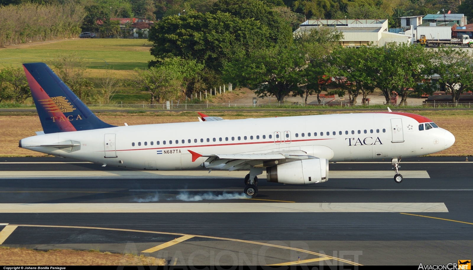 N687TA - Airbus A320-233 - TACA