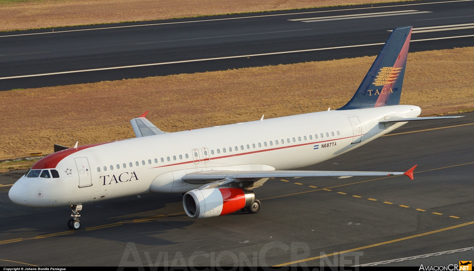 N687TA - Airbus A320-233 - TACA